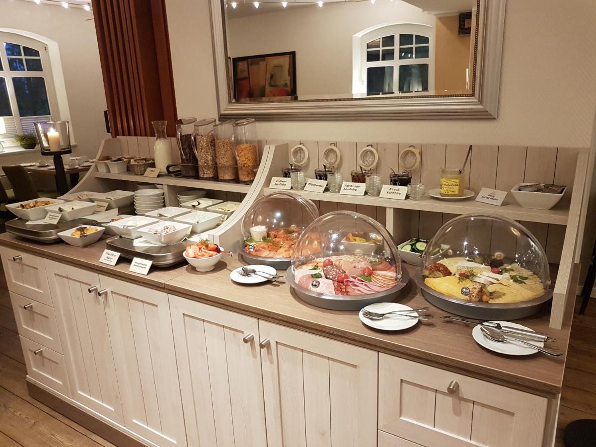 Ringhotel Villa Margarete วาเริน ภายนอก รูปภาพ